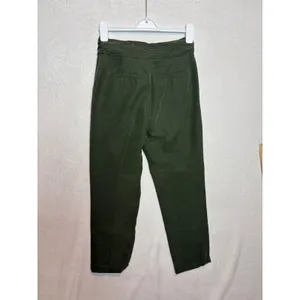 Anthropologie Coquille Olive Green Paperbag Waist Tapered Ankle Pants with Tie thumbnail 6
