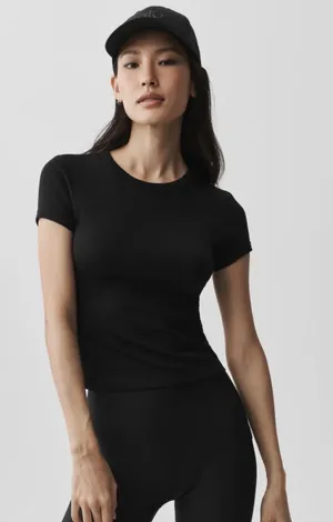 Alo Yoga Tee Black thumbnail 1