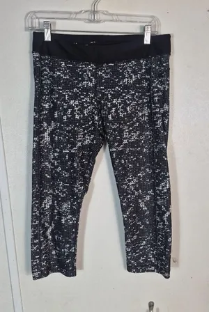 Under Armour Compression Heatgear Leggjngs Crop thumbnail 1