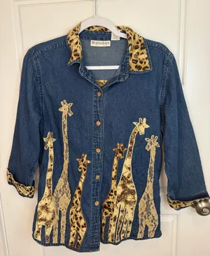 Dressbarn VTG Denim Blouse Top Giraffe Appliques Shirt Beaded Embroidered Med thumbnail 1