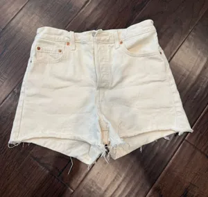 Levi’s Shorts thumbnail 1