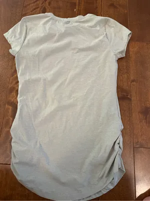 Women’s Light Gray Crewneck Short-Sleeve Top Size Sm thumbnail 3