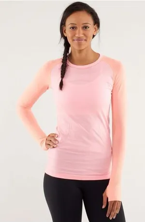 LULU🍋 Swiftly Tech Long-Sleeve Shirt thumbnail 1