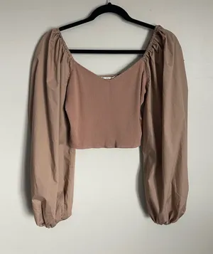 ABERCROMBIE & FITCH Taupe Lantern Sleeve Knit Crop Top Sz M thumbnail 1