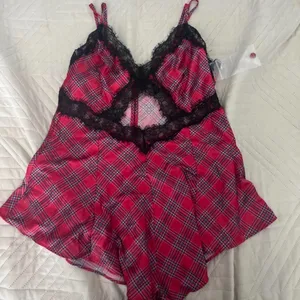 Victoria's Secret Romper Satin thumbnail 1