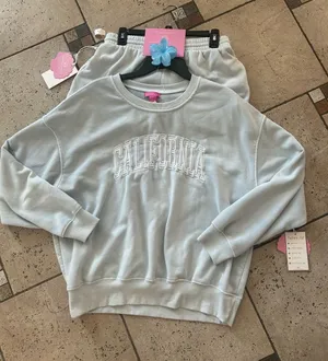 NWT Crystal Cananas women sweatshirt , shorts & hair clip 3pcs set size L thumbnail 1