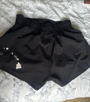 Lululemon Hotty Hot Shorts Hawaii 2.5" Edition thumbnail 2