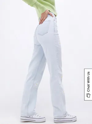 PacSun 90s Boyfriend Daisy Jeans thumbnail 3