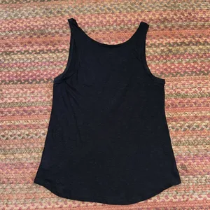 OLD NAVY BLACK BASIC RELAXED FIT TANK TOP thumbnail 4