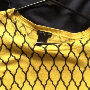 Ann Taylor Yellow sweater thumbnail 3