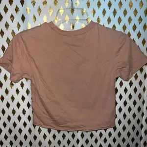 Def Leppard crop top tiger nude t-shirt concert tee size XS thumbnail 4