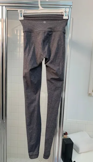 Lululemon Leggings thumbnail 1