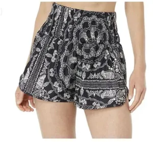 Free People Size Small The Way Home Black White Bandana Paisley High Rise Shorts thumbnail 2