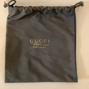 GUCCI 'Made To Measure Gray Sack With Adjustable Top String. Preloved thumbnail 1