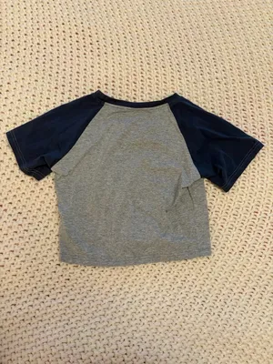 SHEIN Short-Sleeved Crop Top Baseball Tee Gray With Navy Blue Sleeve thumbnail 2