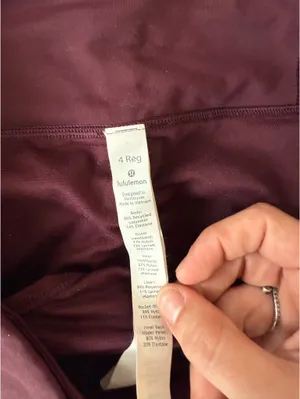 Lululemon Speed Shorts 2.5" thumbnail 3