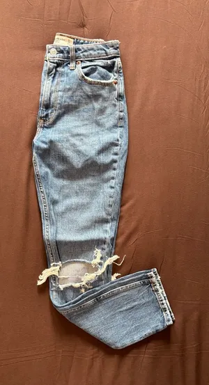 Abercrombie & Fitch Light Blue Boyfriend Jeans with Knee Rip thumbnail 1