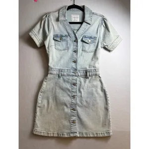 Celebrity Pink Light Wash Denim Button Down Mini Dress juniors Small thumbnail 3