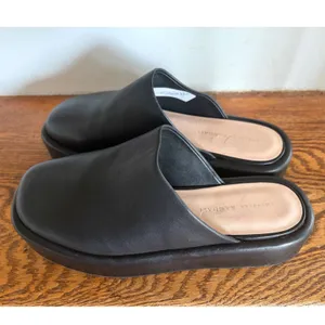 Loeffler Randall Black Leather Platform Mules Round Toe Slide Shoes Size 10 thumbnail 3