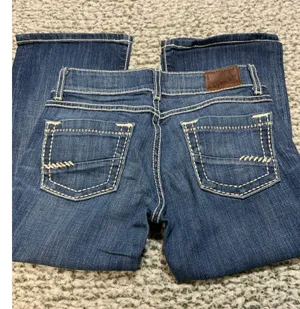 Buckle Starlite Cropped Jeans thumbnail 3
