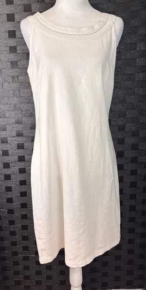 Charlie‎ Paige Linen Blend Shift Dress Womens S White Crochet Trim Grad Bridal thumbnail 1