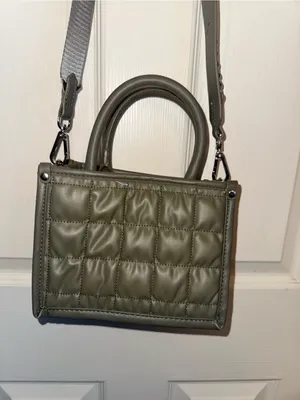 Steve Madden Green Quilted Crossbody Purse thumbnail 2