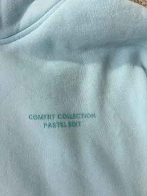 Comfrt Hoodie  thumbnail 2