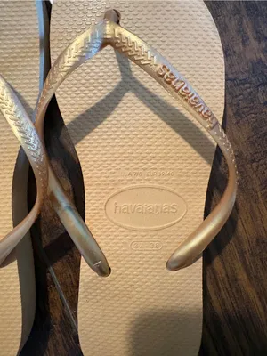 Havaianas Women's Sandals in Gold Metallic thumbnail 2