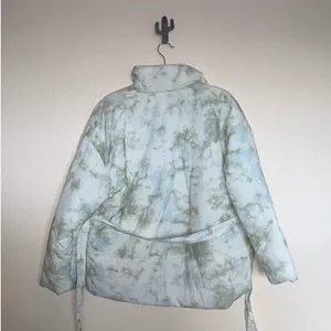 NWT Blank‎ NYC The Perfect Day Watercolor Wrap Puffer Jacket thumbnail 4
