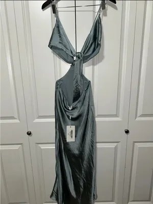 Saints + Secrets Back Tie Open Back Satin Dress M NWT thumbnail 4