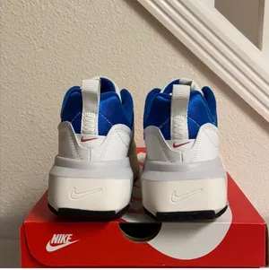 Nike Air Max Verona Size 8 thumbnail 2