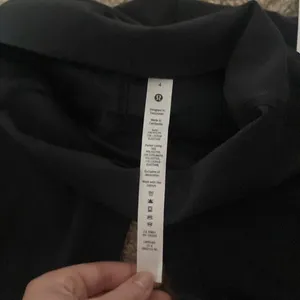 Lululemon NWT WUNDER TRAIN hr tight 28 thumbnail 2