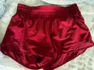 Lululemon High-Rise Hotty Hot Shorts 2.5" thumbnail 1