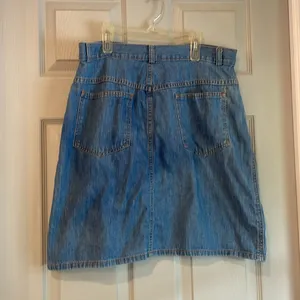 Woolrich Women's M Vintage 80s 14 Stone Wash Faded Knee Length Denim Jean Skirt thumbnail 2