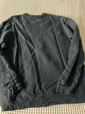 Amazon Trump black crewneck sweatshirt Size XL #trump #sweatshirt thumbnail 3