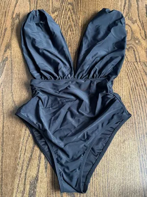 Cupshe Womens Solid Black One Piece Deep V High Cut Leg Swim Suit Size Small thumbnail 1