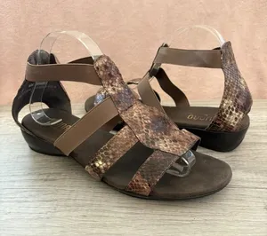 Munro Zena Gladiator Brown Snake Reptile Print Leather Slip On Strappy Sandal 9 thumbnail 1