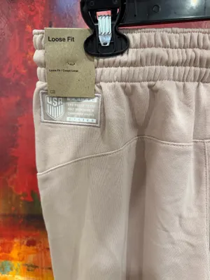 Women’s Nike Joggers size medium  thumbnail 8