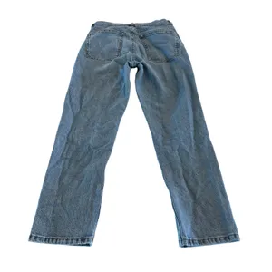 Everlane The Cheeky Jean Size 28‎ Crop thumbnail 2