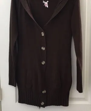FINAL MARKDOWN Derek heart hooded sweater small thumbnail 1