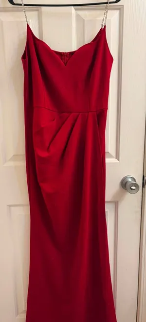 Red dress with adjustable straps Size L thumbnail 1