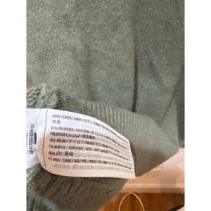Abercrombie & Fitch XS Sage Green Wool Blend Crewneck Sweater Long Sleeve Ribbed thumbnail 4