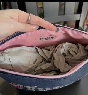 Juicy couture, Jean colored makeup bag, Rose detail thumbnail 3