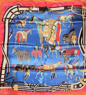 Vintage classic EQUESTRIAN horses PRINT SQUAR SILKy SCARF 35/35 thumbnail 2