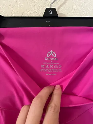 Sunzel Crossover Flared Leggings Pink Size M thumbnail 3