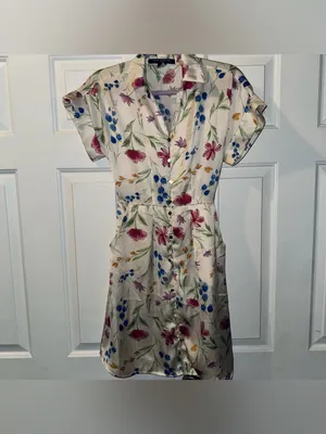 French Connection Women's Cream White Floral Print Short Sleeve Dress Small thumbnail 2