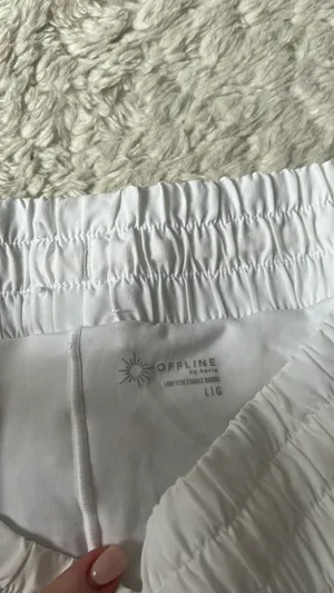 Aerie running shorts thumbnail 2