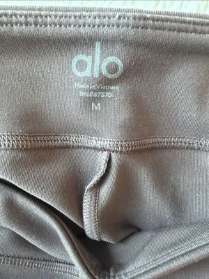 Alo Slit Leg Brown Yoga Pants in Size M thumbnail 4