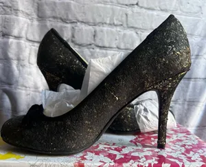 Chinese Laundry Fall for Glitter Women’s Heels Gold Size 8.5 M New in Box thumbnail 1