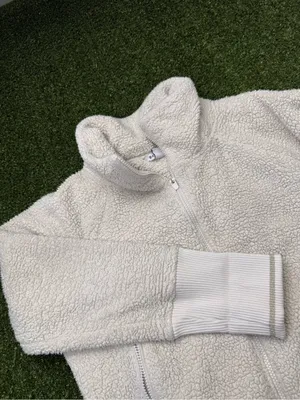 Athleta Tugga Sherpa Jacket in Natural White Cream Winter Croppy Casual Lg thumbnail 3